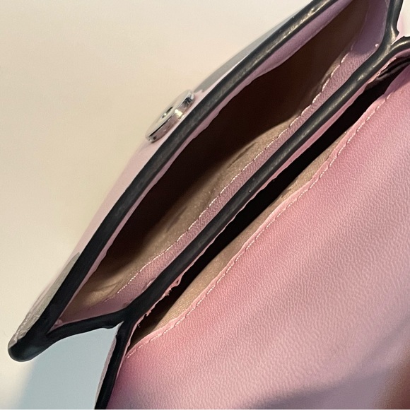 SOLD Spade Cameron Grand Flora Phone Crossbody bag - Picture 9 of 12